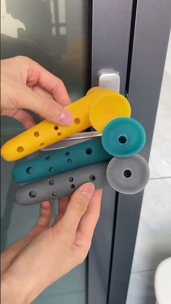 Cool Items! Anti-static Gadget #shorts #usefulststuffs #rentalrooms