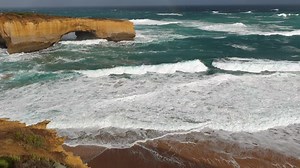 2.1M views · 529 shares | london bridge great ocean road in a comfortable coach only 65 aud per person type in 10offpp seats left for monday 24th june tour.... www.Melbourneaustraliatours.com.au | Melbourne Australia Tours | Facebook