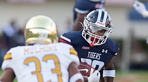 Jackson State beats PVAMU for first SWAC title since 2007, clinches Celebration Bowl berth