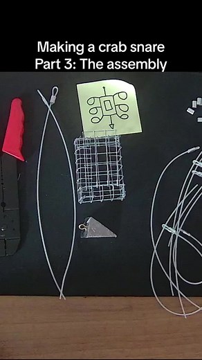 Making a diy crab snare part 3: The assembly #crabbing #crab #crabs #dungeonesscrab #fishing #fishtok #fishinglife #fisherman