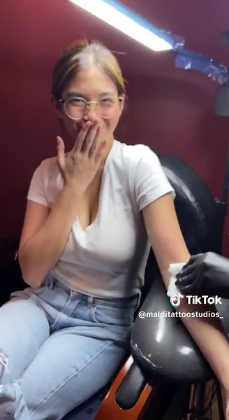 A simple heart outline for Ms. @Heaven Peralejo but looks so expensive 🌹 Thank you so much for trusting us, 'twas an amazing experience ✨ Tattooed by @epoy.malditattoo 📍Poblacion, Makati 📍Tanza, Cavite #fyp #fy #fypシ #fypage #heavenparalejo #minimalisttatto #hearttattoo #xbyzca #viraltiktok #tattoo #tattootiktok #heart #tattooart #tattooartist #poblacion #poblacionmakati #theraininespaña