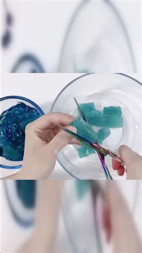 Exploding Ear Adventures: The Comfortable Journey of Scissor Blueberry Honeycomb Mud