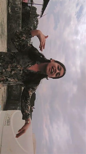 Madhuri 3621 main nachungi Meri dance block new short video do you like and subscribe please