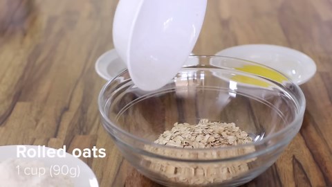 Easy Oatmeal Bread Recipe - Perfect Thanksgiving Recipe🦃