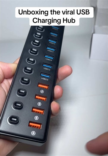 This viral USB charging hub/plug in station is a must have if you have lots of electronics! #charginghub #powerstrip #multiplugoutlet #multiplug #tiktokshopfinds