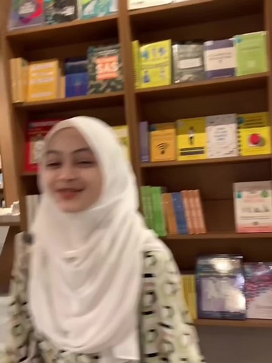 🦋🤍 #fyp #fypシ