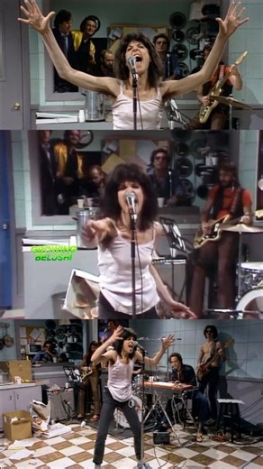 🎶 Gilda Radner "Candy Slice" #snl #gildaradner #johnbelushi #snlclassics#snlshorts #billmurray
