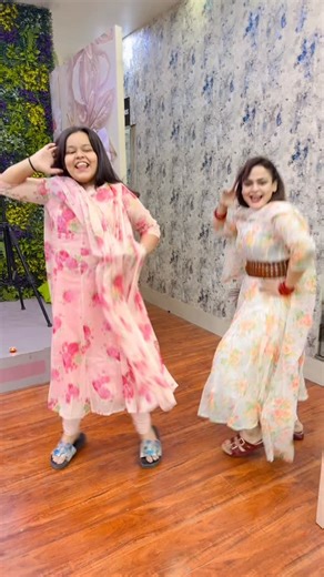 Instagram video by Nisha Lamba • Oct 20, 2025 at 4:15 AM