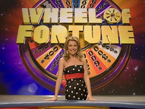Vanna White's 'Wheel of Fortune' wardrobe malfunction was adorable