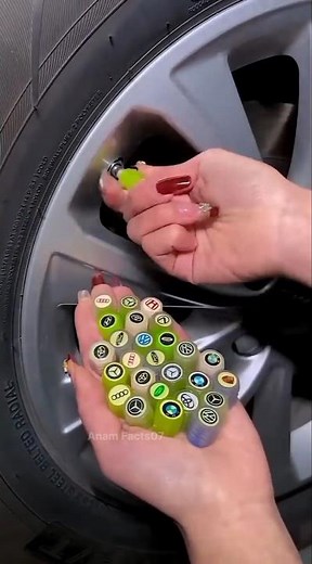 🔥Amazing Neon Glow Tyre Light.