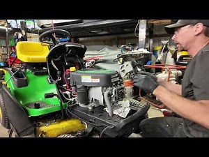 B&S Engine Smoking Like Crazy? Head Gasket Test and Fix - John Deere D110 Riding Mower