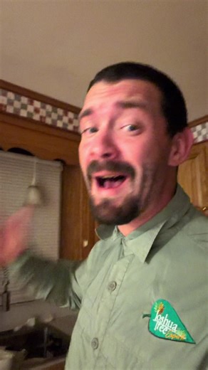 I really dropped it once and now I’m back to the basics #iphone #apple #newphone #samsung