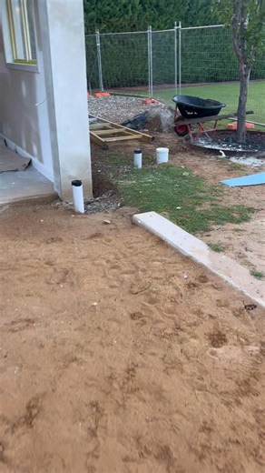 A brand new extension with brand new paths. This job required a strip drain right around the perimeter as per engineers request ‼️ Let us cement your vision ‼️ 📞 Call Will on 0409575979 Or hit the message button on our profile to organise a FREE quote | WGC Concreting