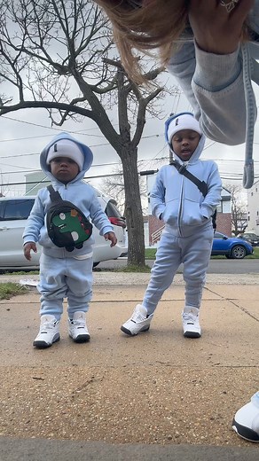🗣️ Let them cook ❕🎶 : Veggie Dance | Gracie’s Corner🎥 : ms.fineself__ (IG) #graciescorner #representation #learnthroughplay #veggiedance | Gracie's Corner