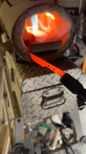 Smallest heat treat this side of the Mississippi. #bladesmith #custom #micro #knife ##fyp