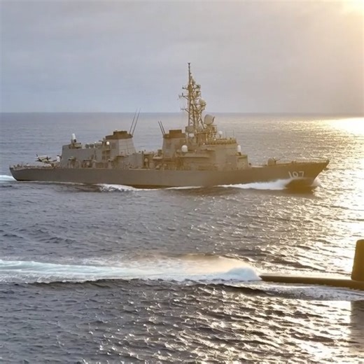 Steel Above, Silence Below: JS Kirisame and Japan’s Sōryū-Class Submarine Send a Quiet Warning at Sea #JMSDF #JSKirisame #SoryuClass #JapaneseNavy #SilentDeterrence #NavalPower #UnderseaWarfare #SeaControl #IndoPacific #MessageInSteel | Navy History