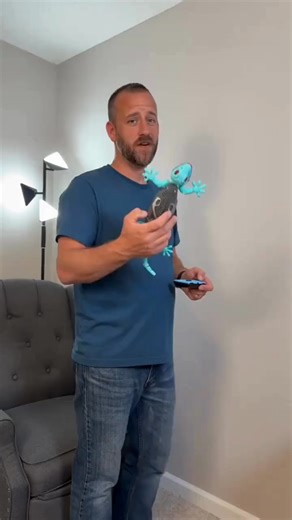 Kids love this gravity-defying Gecko Toy that climbs walls, glass, and ceilings! | GeckoToy