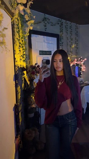 Cozy Room Mirror Selfie Tips for Stylish Photos
