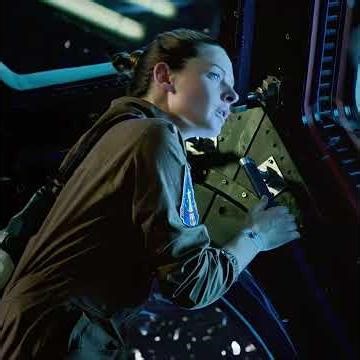 Monster attack Station spatiale #film #movie