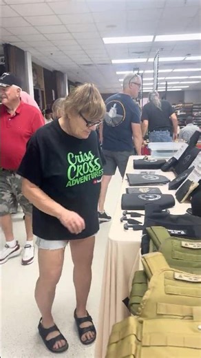 BODY ARMOR DEALS AT THE MELBOURNE GUN SHOW