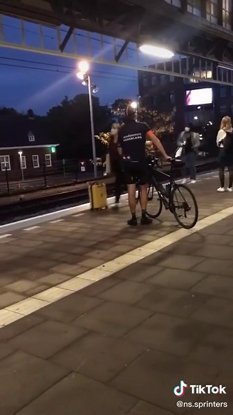 NS Sprinters Train Running Fails Compilation