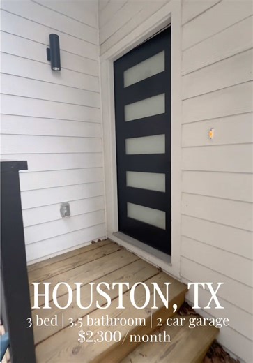 Stunning 3-Bedroom Home for Lease in Houston