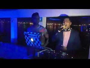 Rapping LIVE with DJ Babs and kevin Rebellious on La VUE 90s Party