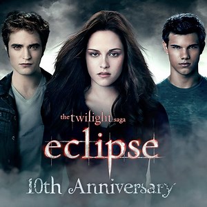 How are you celebrating the 10th Anniversary of #Eclipse? 👀 Let us know below! 👇👇 #Twilight | The Twilight Saga