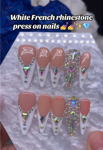 White French rhinestone press on nails.💅☁️💎#handmadenails #frenchnails #girlythings #summernails #luxurypressonnails
