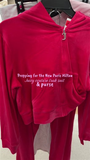 Prepping for the new @ParisHilton movie that is being released on the 30th so yessssss I had to run to @Marshalls and grab a @Juicy Couture trak suit and a pink weekender 💋🎀♥️ #juicycouture #juicycouturebag #juicycouturefinds #marshallsfinds #fyp