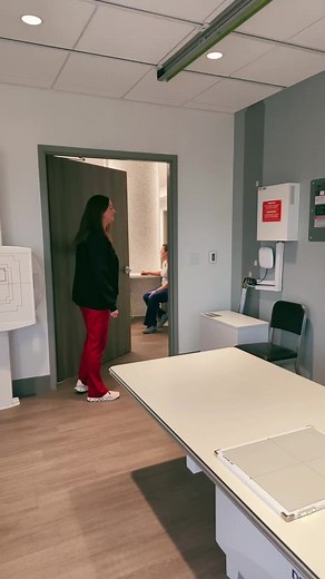 What X Ray Techs wish they could say to patients. #fyp #medicine #medicalhumor #orthopedics #xraytech #trend #xray