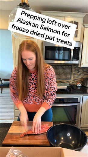 Preparing Freeze-Dried Alaskan Salmon for Pets
