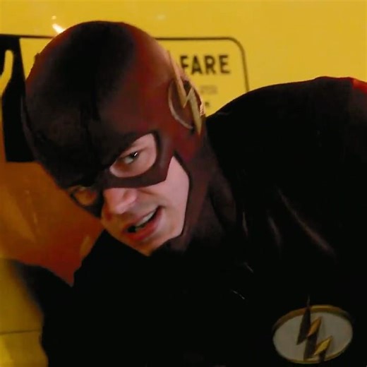 Your city will fall Flash! #theflash #barryallen #wallywest #kidflash #shorts