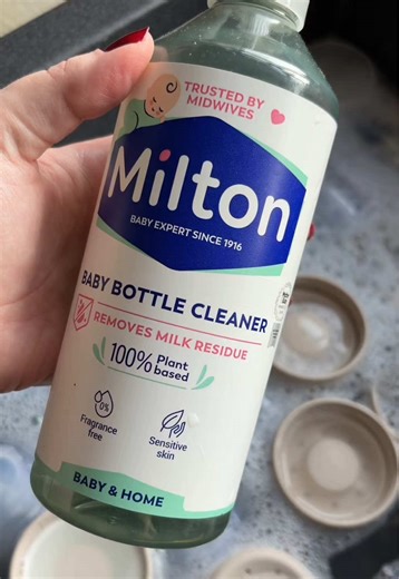 Something we use every single day 👏🏻 #danandamber #babyessentials #parentbloggers #3monthold #milton