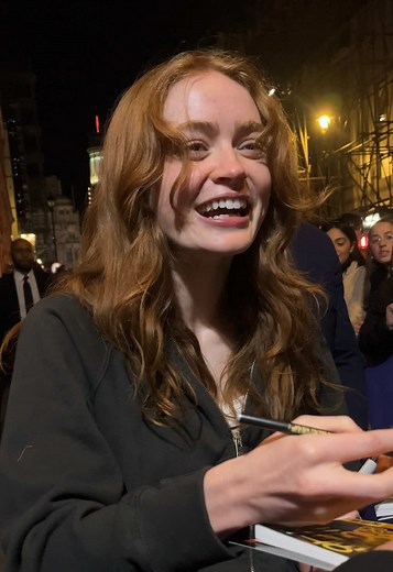Sadie Sink meets fans after Romeo & Juliet in London