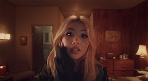 beabadoobee Shares Video for “Worth It”