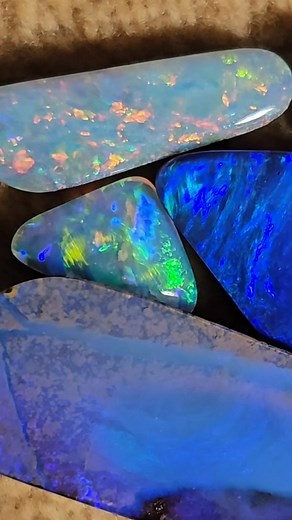 162 reactions | Nature’s magic, captured in stone ✨️ These boulder...