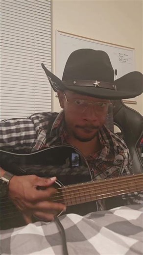 learning the Guitar.. trying some cowboy chords.. #Cowboy #Guitar #Chords #Beginner #Acoustic