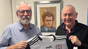 32K views · 1K reactions | This week we lost our comrade & friend, Brendan Bik McFarlane. The best way I can describe Brendan’s republican contribution is that Bobby Sands trusted him! Slán Brendan. Slán abhaile.  https://www.buzzsprout.com/991288/episodes/16673963-the-re-interment-of-frank-stagg-slan-brendan | Gerry Adams | Facebook