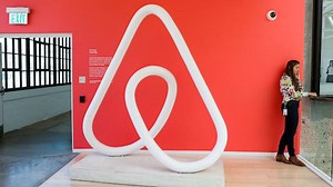Airbnb stock falls on weak Q2 outlook despite Q1 beat