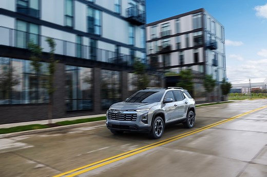 GM Bringing Back Plug-In Hybrids, Chevy Equinox Could Be the First