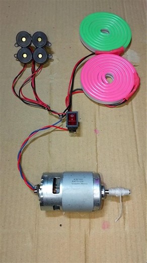 Turn A 775 DC Motor Generator Powering Into Two Neon Strip Light and 4 Buzzer #dcmotor #tech #shorts