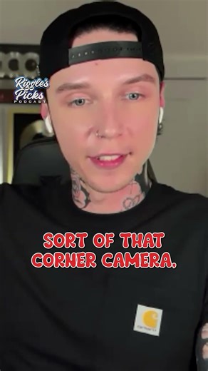 Buttering up Andy Biersack | Riggle's Picks Outtakes