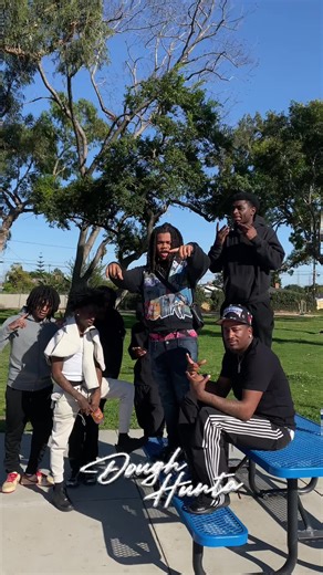 Welcome To SouthSide Compton Crip ! Most Dangerous Crips In Compton ! Sunday 5pm ! #losangeles #explore #fyp #hoodvlog #reel