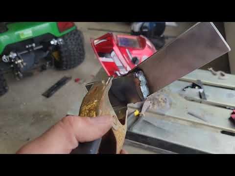 JD 445 and Cyclone Rake XL connection