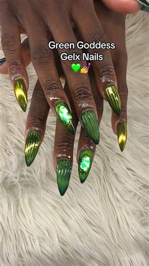 Green goddess nails 💚💅 #gelx #gelxnails #gelxnailtech
