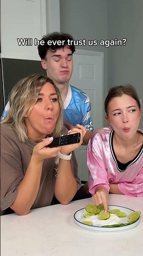 Will he trust us again?😳 #subscribe #funny #comedy