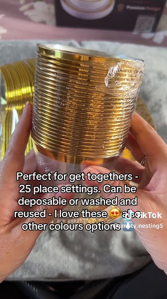 25 Matching Dinner Place Settings for Your Gatherings