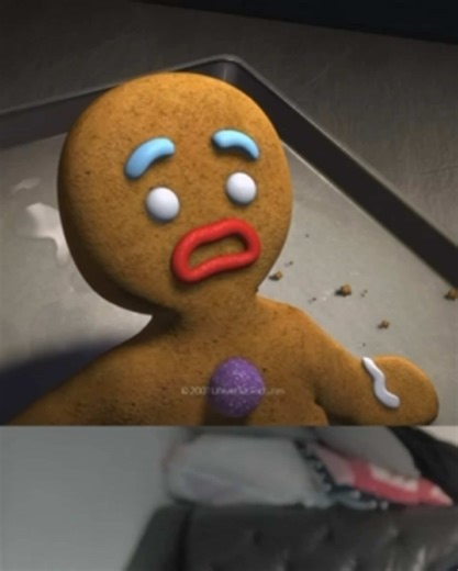 Anyone watched shrek in Spanish? Here’s my take on Gingerbread Man’s Voiceover💀🤙#shrek #español #pinpon #fyp