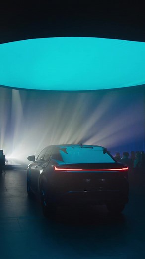 Laufey Performs 'Blue In Green' in the All-Electric Lexus RZ